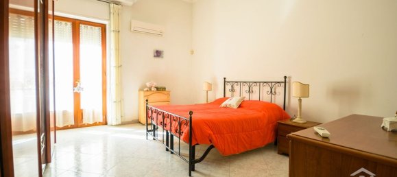 5-salle Appartement à Manfredonia, Italy No. 118419 7