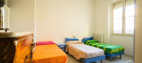 5-salle Appartement à Manfredonia, Italy No. 118419 10