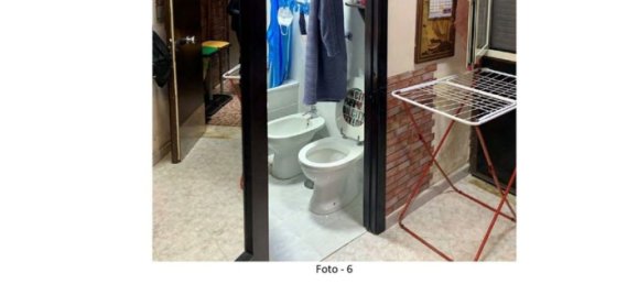 2 rooms Apartment in Naples, Italy No. 12007 10