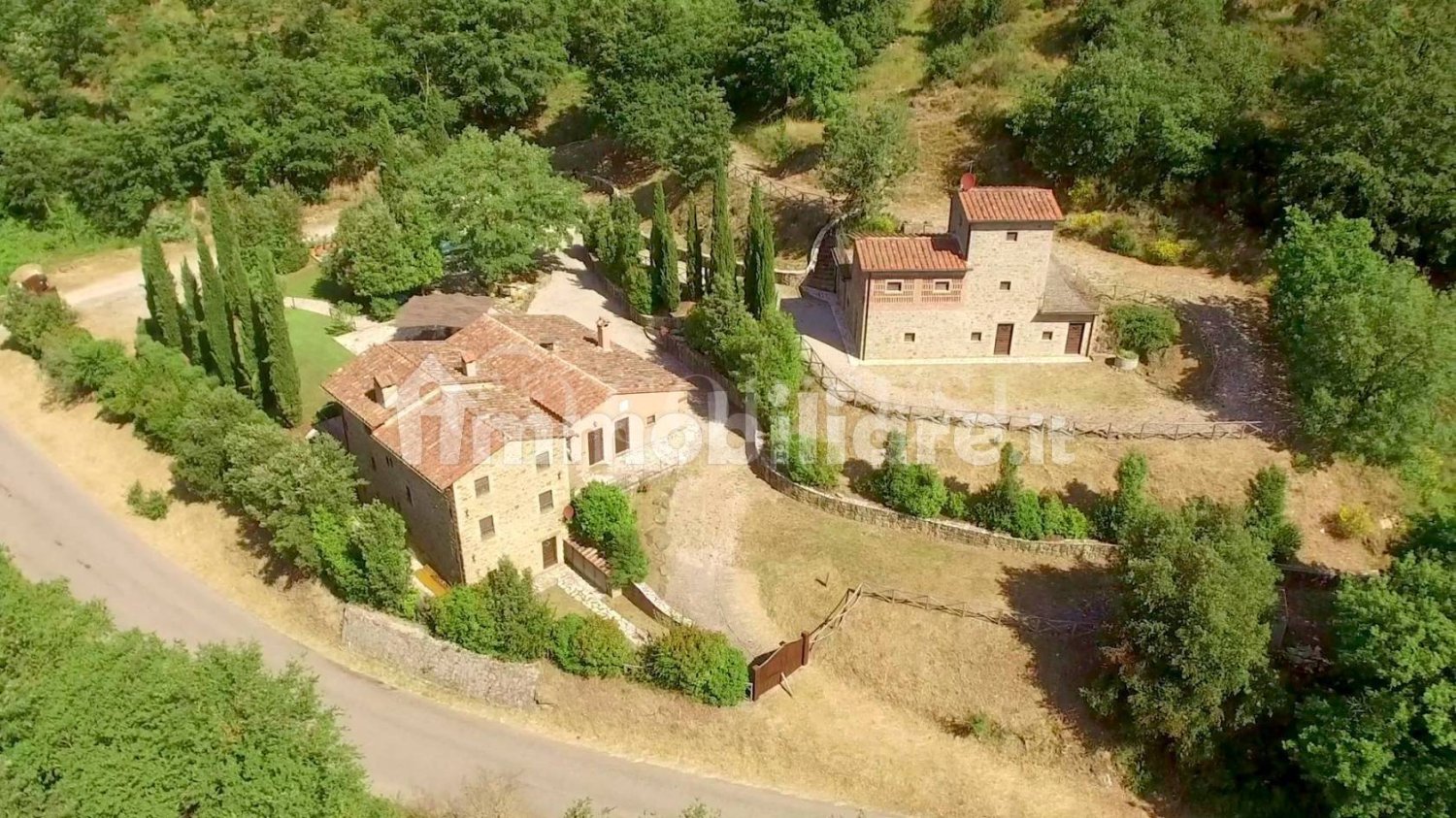 8 bedrooms Villa in Città di Castello, Italy No. 267170
