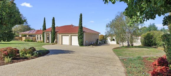 4 chambres Maison à Korumburra, Australia No. 830 3