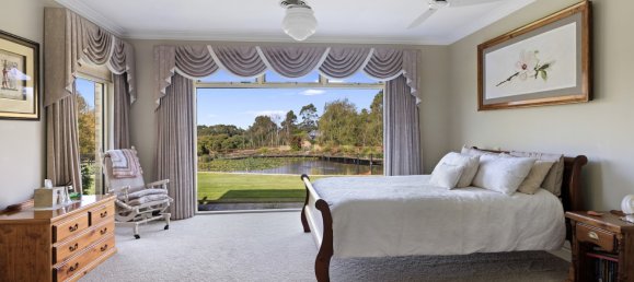 4 chambres Maison à Korumburra, Australia No. 830 2