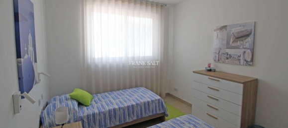 3 bedrooms Penthouse in Swieqi, Malta No. 4252 9