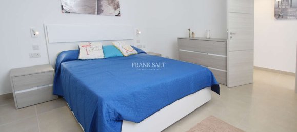 3 bedrooms Penthouse in Swieqi, Malta No. 4252 6