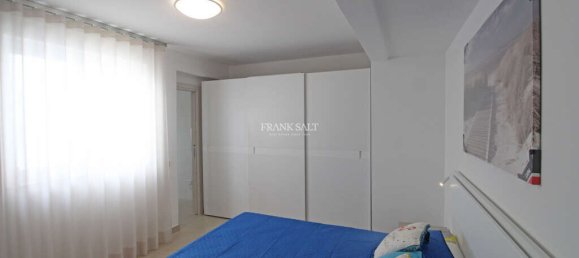 3 bedrooms Penthouse in Swieqi, Malta No. 4252 7