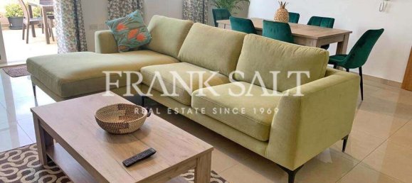 2 bedrooms Penthouse in Attard, Malta No. 4500 2