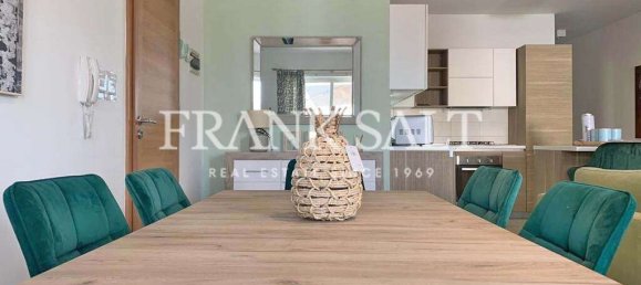 2 bedrooms Penthouse in Attard, Malta No. 4500 5