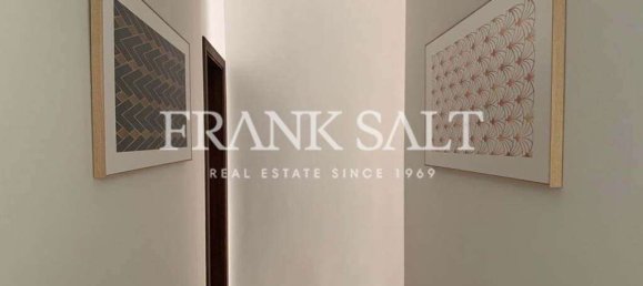 2 bedrooms Penthouse in Attard, Malta No. 4500 13