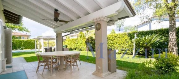 5 bedrooms Villa in Forte dei Marmi, Italy No. 264813 12