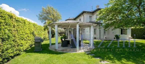 5 bedrooms Villa in Forte dei Marmi, Italy No. 264813 6