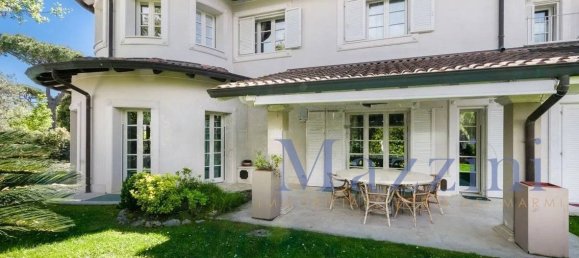 5 bedrooms Villa in Forte dei Marmi, Italy No. 264813 11