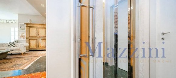 5 bedrooms Villa in Forte dei Marmi, Italy No. 264813 25