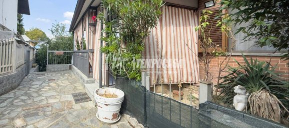 3 bedrooms Villa in Grugliasco, Italy No. 280832 28