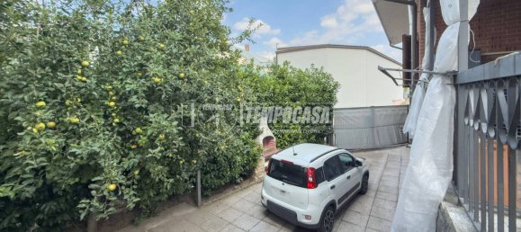 3 bedrooms Villa in Grugliasco, Italy No. 280832 11