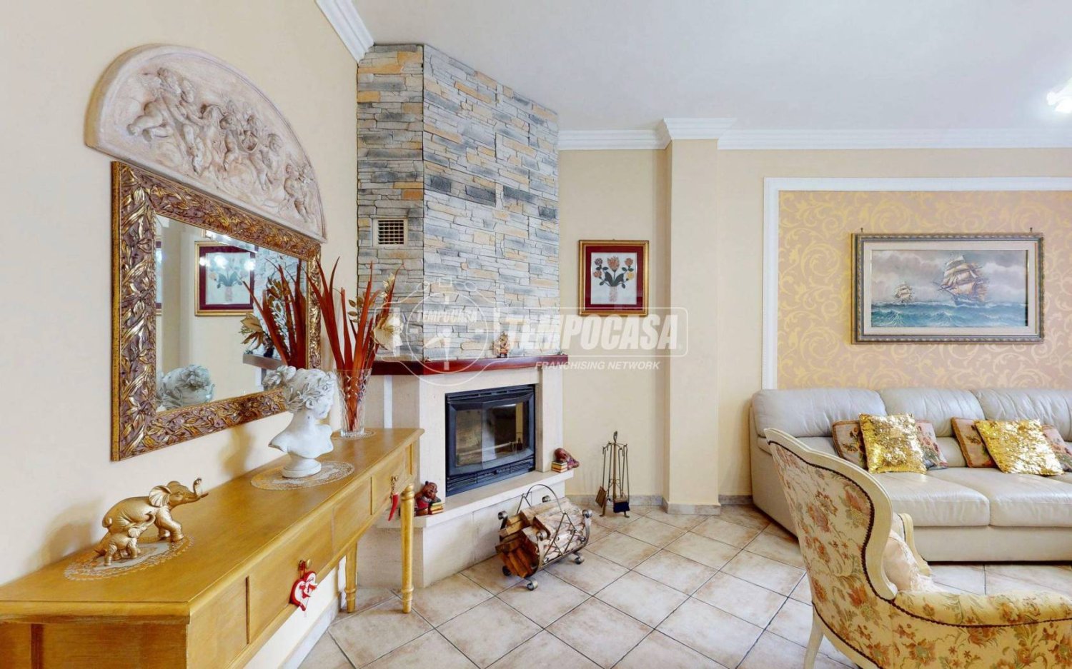 3 bedrooms Villa in Grugliasco, Italy No. 280832