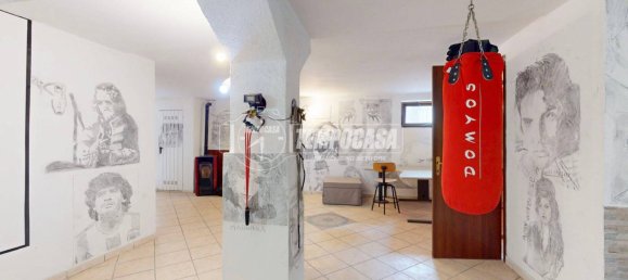 3 bedrooms Villa in Grugliasco, Italy No. 280832 20