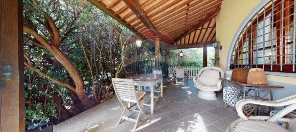 7 bedrooms Villa in Massarosa, Italy No. 153170 14