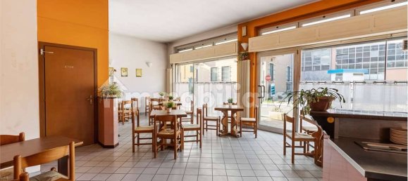 Imóvel comercial de 2 divisões em Inverigo, Italy N.º 114484 6