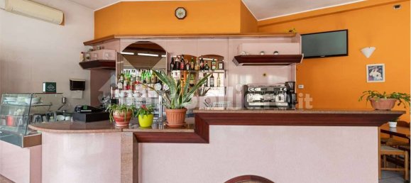 Imóvel comercial de 2 divisões em Inverigo, Italy N.º 114484 11