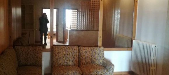 4 rooms Apartment in Macerata, Italy No. 255276 2