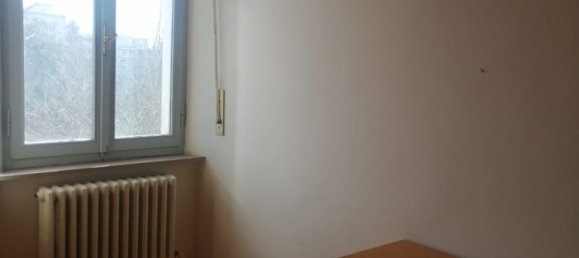 4 rooms Apartment in Macerata, Italy No. 255276 6