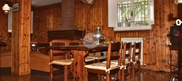 Дом с 5 спальнями в Парма, Италия № 323770 22