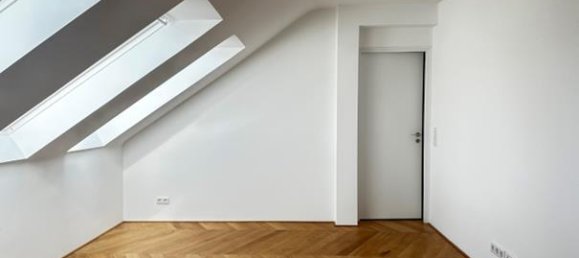 6-Zimmer Doppelhaus in Düsseldorf, Germany, Nr. 11884 15