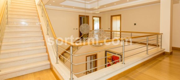 Casa de 4 dormitorios en Albufeira, Portugal No. 25683 16