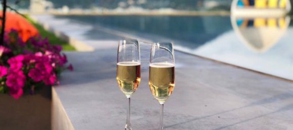 5 غرف نوم مقهى / مطعم في Phuket, Thailand رقم 22009 5