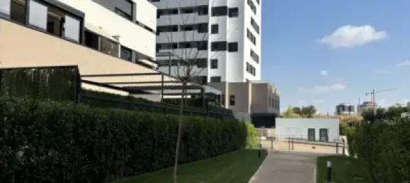 2 Schlafzimmer Doppelhaus in Madrid, Spain, Nr. 139790 18