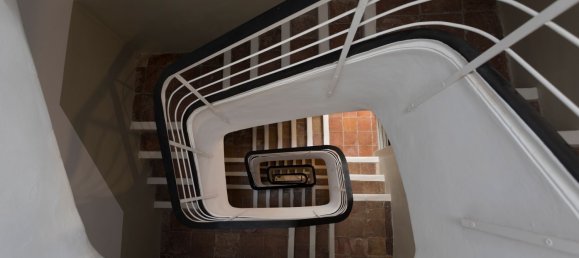 Edifício em Valencia, Spain 475 m² N.º 109532 2