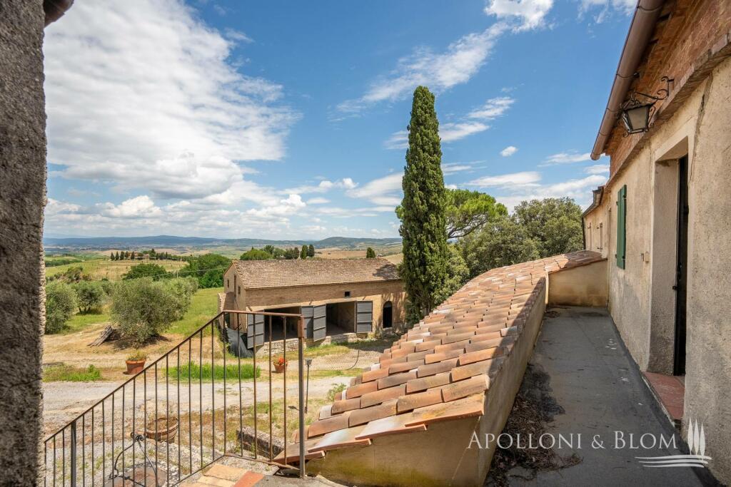 Terrain à Asciano, Italy 2427m² No. 53488