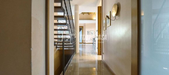 4 Schlafzimmer Villa in Persico Dosimo, Italy, Nr. 16774 23