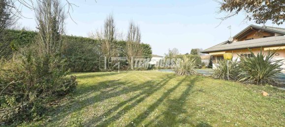 4 Schlafzimmer Villa in Persico Dosimo, Italy, Nr. 16774 9