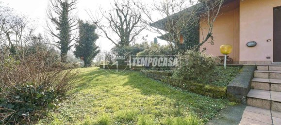 4 Schlafzimmer Villa in Persico Dosimo, Italy, Nr. 16774 3