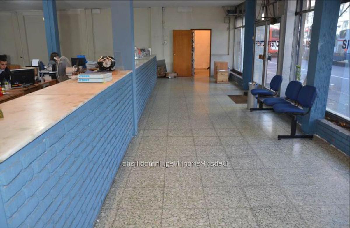  Commercial property in Montevideo, Uruguay No. 13653