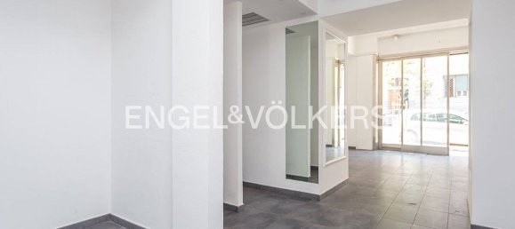 3 rooms Commercial property in Rome, Italy No. 284876 6