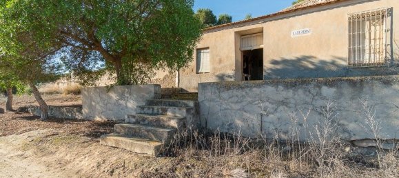 3 bedrooms Land in Alicante, Spain No. 189149 2