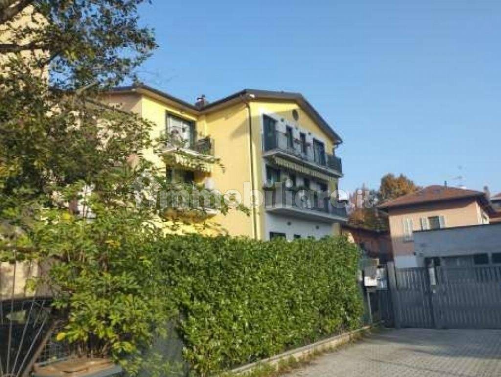 2 chambres Appartement à Varese, Italy No. 283482