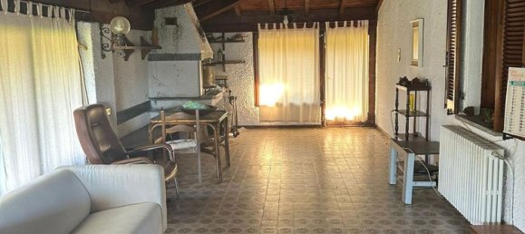 9-salle Maison à Valganna, Italy No. 3149 11