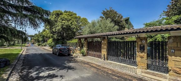 6 bedrooms Villa in Rome, Italy No. 318828 7