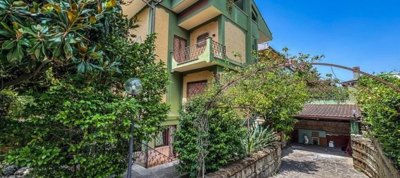 6 bedrooms Villa in Rome, Italy No. 318828 2