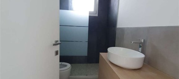 Дом с 5 спальнями в Оккьобелло, Италия № 318454 17