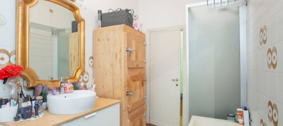 Apartamento de 2 habitaciónes en Milan, Italy No. 241317 17