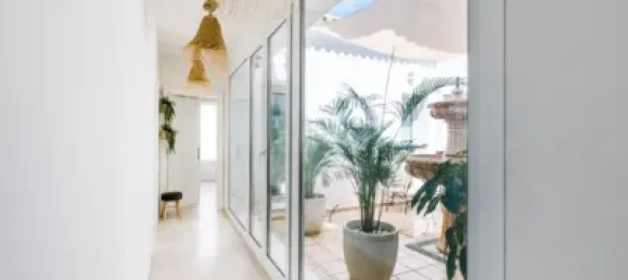 5 bedrooms Villa in Estepona, Spain No. 142062 6