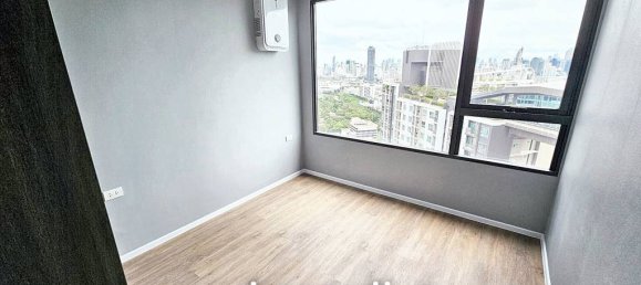 2 bedrooms Warehouse in Huai Khwang, Thailand No. 21856 10