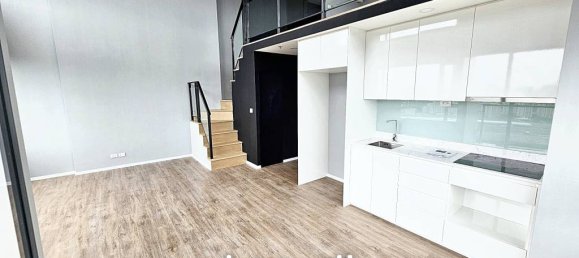 2 bedrooms Warehouse in Huai Khwang, Thailand No. 21856 9