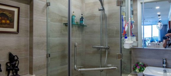 3 bedrooms Apartment in District 1, Vietnam No. 18329 8