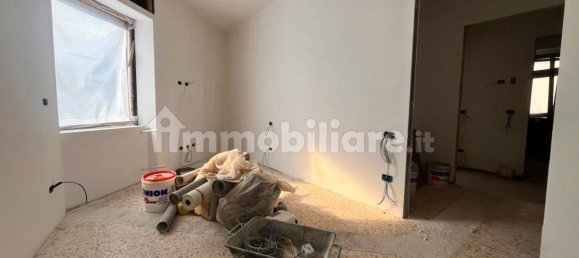 1 Schlafzimmer Wohnung in Carugo, Italy, Nr. 335008 18