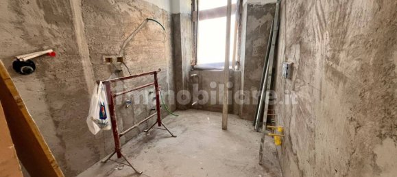 1 Schlafzimmer Wohnung in Carugo, Italy, Nr. 335008 32